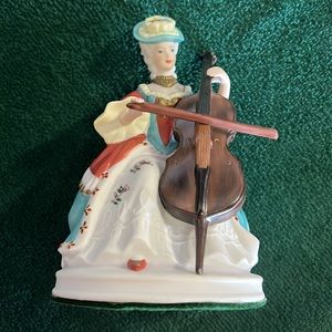 Vintage Melody in Motion Collectable